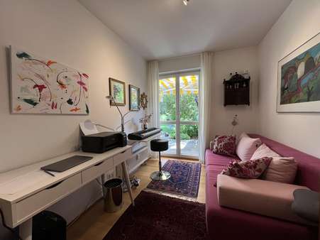 Kinderzimmer bzw. Home-Office - Erdgeschosswohnung in 81827 München mit 91m² kaufen