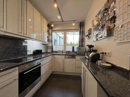 Küche - Erdgeschosswohnung in 81827 München mit 91m² kaufen