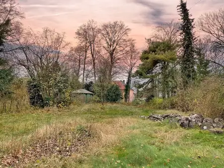 Traumhaftes Grundstück in schönster Lage