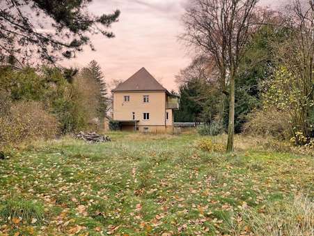 Traumhaftes Grundstück - Grundstück in 85221 Dachau mit 1344m² kaufen