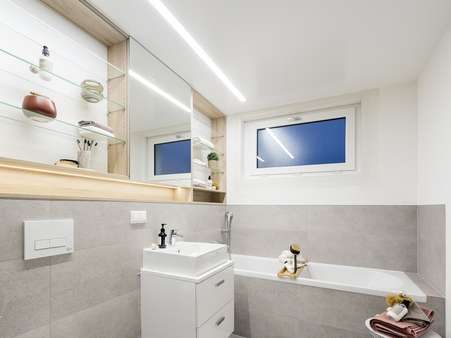 Tageslichtbad - Doppelhaushälfte in 85250 Altomünster mit 138m² kaufen