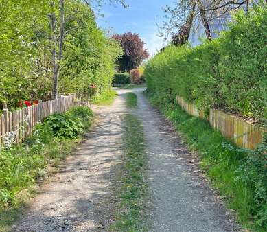 Schöne Zufahrt - Doppelhaushälfte in 85778 Haimhausen mit 120m² kaufen