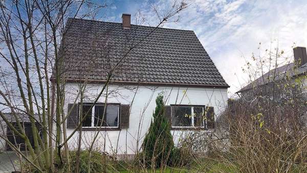 Altbestand - Grundstück in 85253 Erdweg mit 636m² kaufen