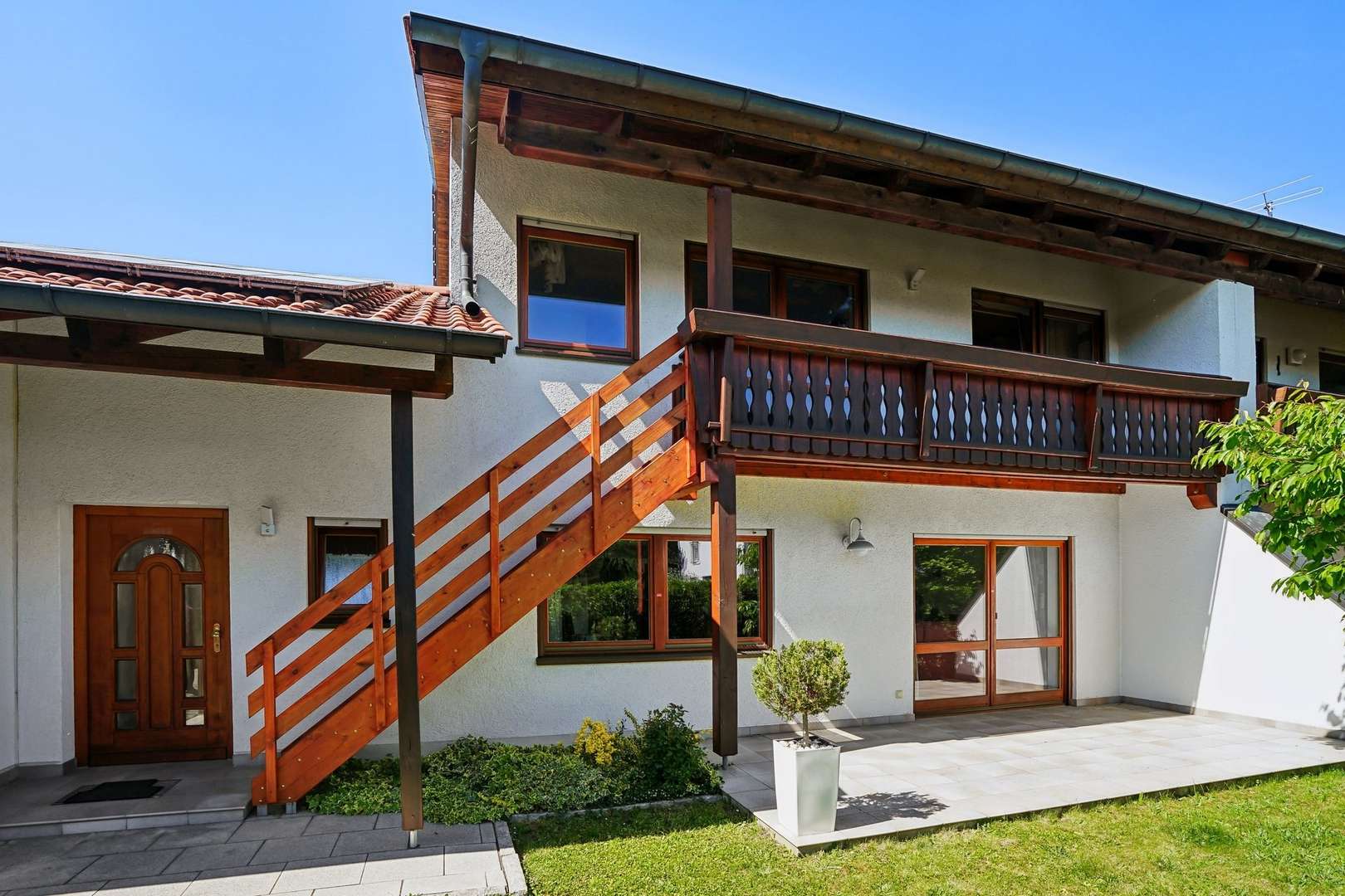 Doppelhaushälfte in 84405 Dorfen mit 174m² kaufen