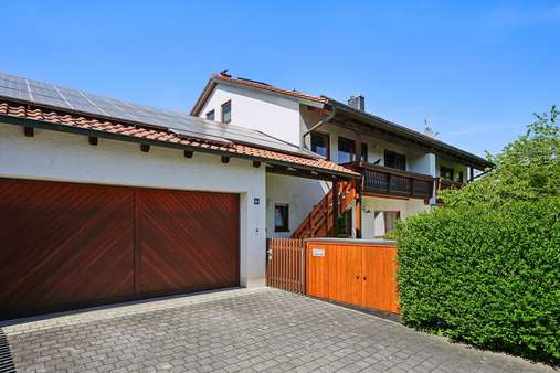 Außenansicht - Doppelhaushälfte in 84405 Dorfen mit 174m² kaufen