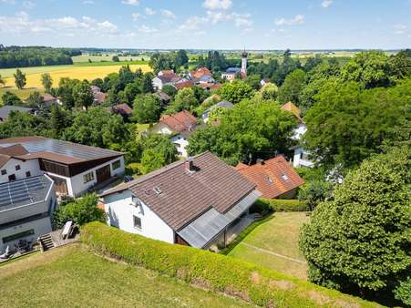 Außenansicht Außenansicht - Zweifamilienhaus in 85461 Bockhorn mit 160m² kaufen
