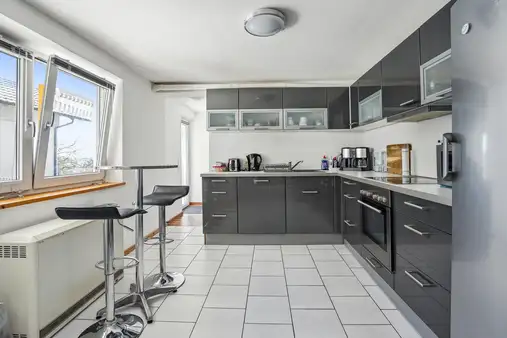 Großzügige Gartenwohnung oder zwei kleinere Wohneinheiten? Sie entscheiden!