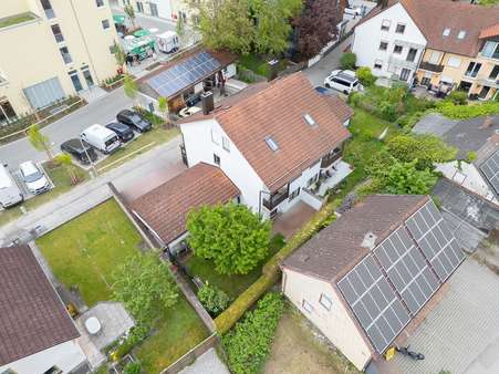Außenansicht - Doppelhaushälfte in 85435 Erding mit 117m² kaufen
