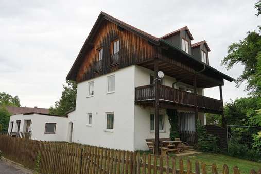 Außenansicht Außenansicht - Einfamilienhaus in 85456 Wartenberg mit 176m² kaufen
