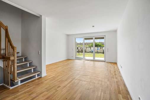 Wohnzimmer Wohnzimmer - Reiheneckhaus in 85435 Erding mit 182m² kaufen