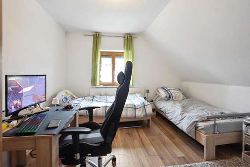Kinderzimmer OG - Doppelhaushälfte in 85464 Finsing mit 97m² kaufen