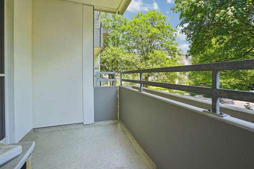 Balkon Ostseite - Etagenwohnung in 85435 Erding mit 114m² kaufen