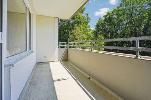 Balkon Südseite - Etagenwohnung in 85435 Erding mit 114m² kaufen