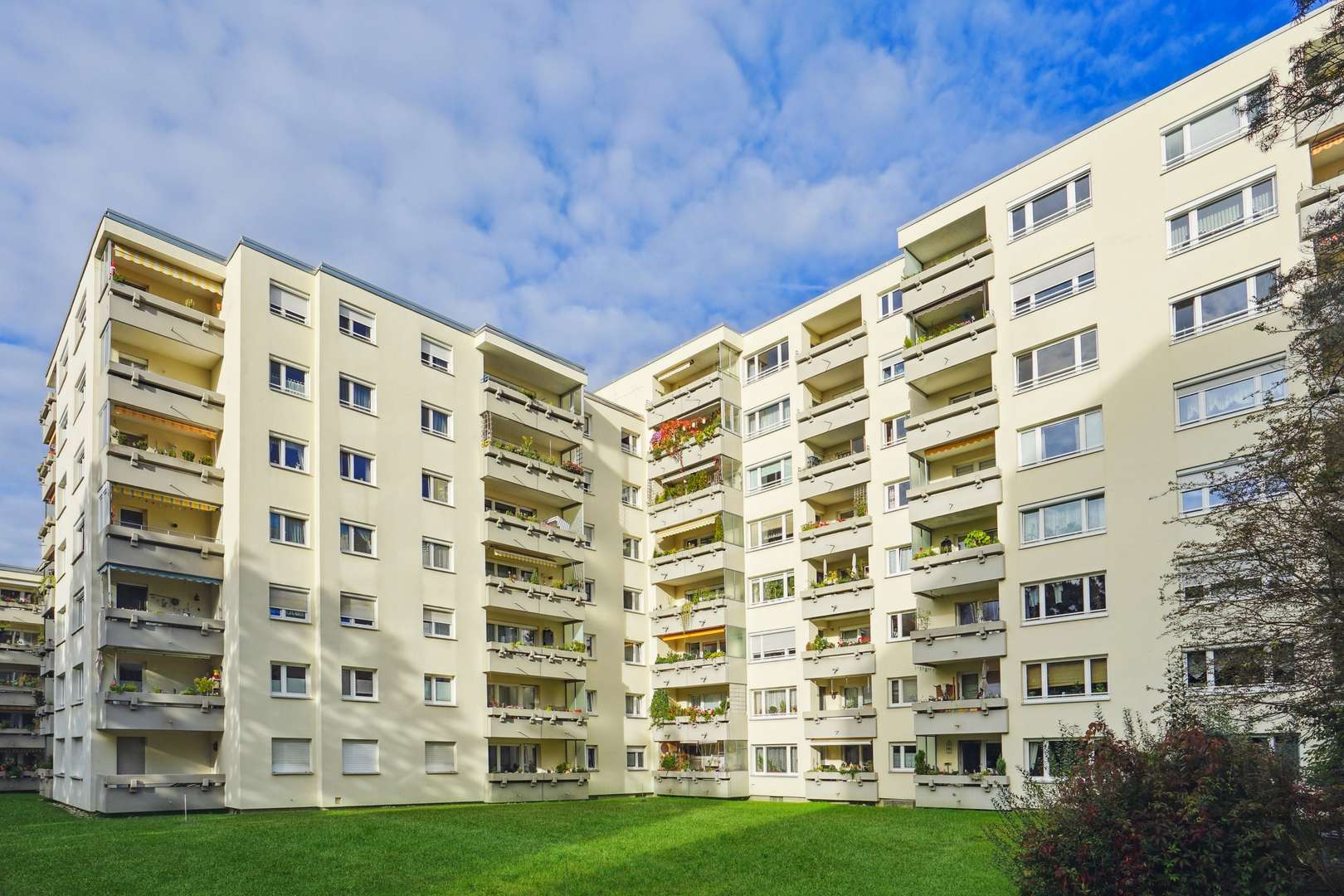 null - Etagenwohnung in 85435 Erding mit 92m² kaufen