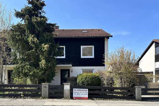 Ostseite Eingang - Doppelhaushälfte in 86899 Landsberg mit 164m² kaufen