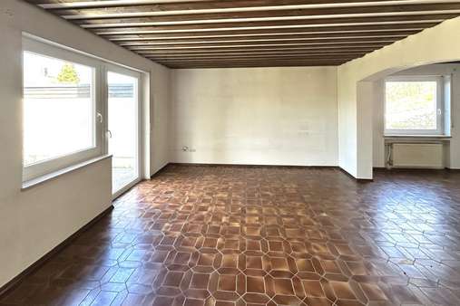 Wohnzimmer - Doppelhaushälfte in 86899 Landsberg mit 164m² kaufen