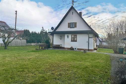 Hauansicht Nordseite - Einfamilienhaus in 86836 Untermeitingen mit 83m² kaufen