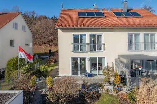 Sonnige Südansicht - Doppelhaushälfte in 86926 Greifenberg mit 165m² kaufen