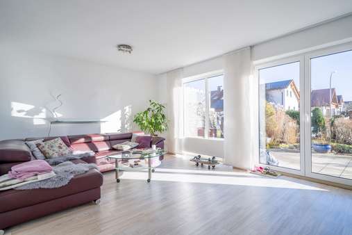 Heller Wohnbereich - Doppelhaushälfte in 86926 Greifenberg mit 165m² kaufen