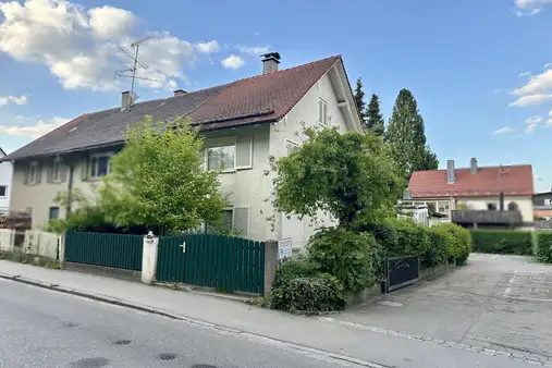 Reiheneckhaus in Landsberg-Ost