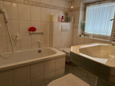Bad im OG Bad im OG - Reiheneckhaus in 86899 Landsberg mit 95m² kaufen