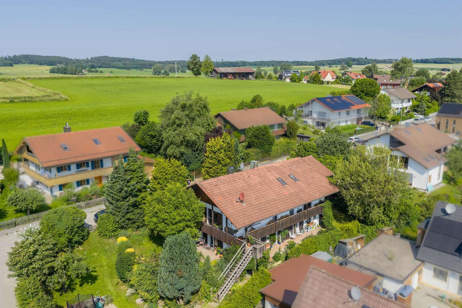 Südostansicht Südostansicht - Erdgeschosswohnung in 86923 Finning mit 107m² kaufen