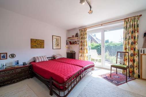 Helles Schlafzimmer Helles Schlafzimmer - Erdgeschosswohnung in 86923 Finning mit 107m² kaufen