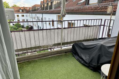 Überdachter Balkon Überdachter Balkon - Etagenwohnung in 86899 Landsberg mit 75m² kaufen