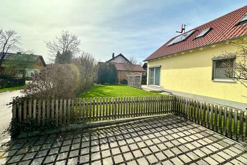 Ostseite mit Garten - Einfamilienhaus in 86492 Egling mit 142m² kaufen