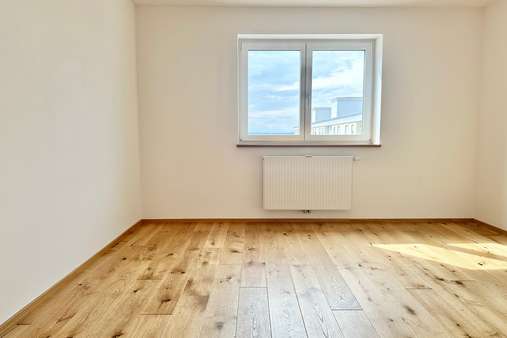 Schlafzimmer - Etagenwohnung in 82256 Fürstenfeldbruck mit 80m² kaufen