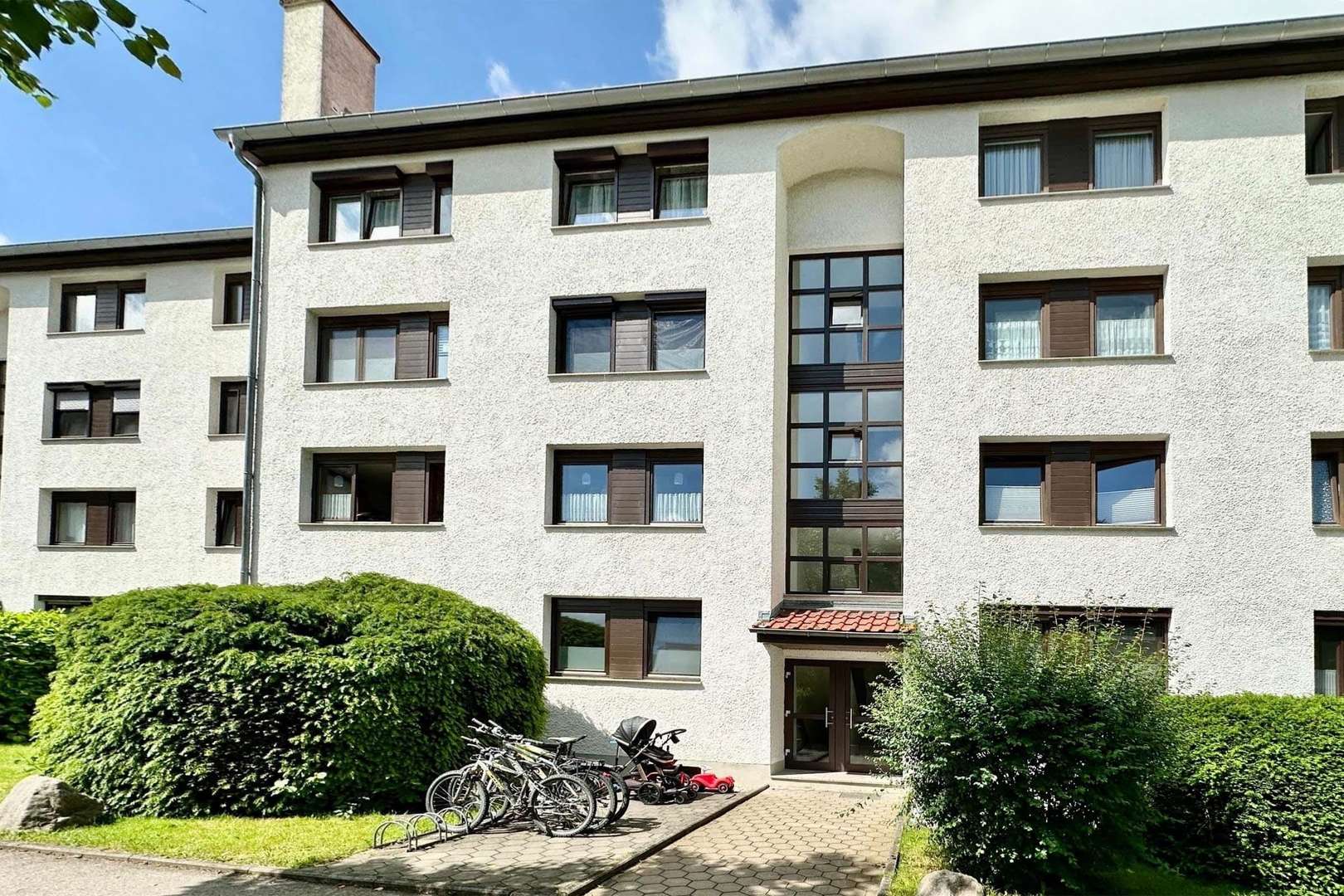 Hauseingang - Etagenwohnung in 86899 Landsberg mit 82m² kaufen