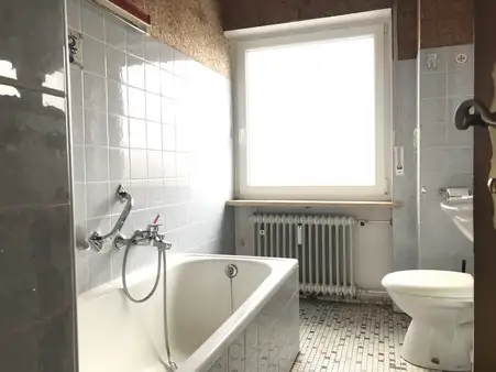 Diese Wohnung braucht liebevoll renovieren 