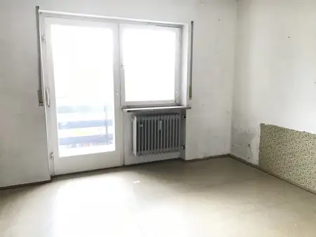 Diese Wohnung braucht liebevoll renovieren 