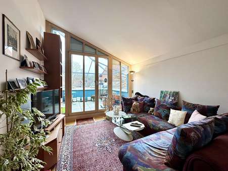 Wohnzimmer - Dachgeschosswohnung in 82256 Fürstenfeldbruck mit 60m² kaufen