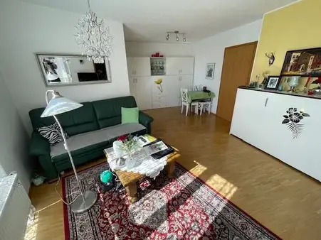 Schöne 2-Zimmer-Wohnung zum Selbstbezug