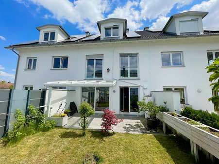 Rückansicht - Reihenmittelhaus in 82272 Moorenweis mit 160m² kaufen