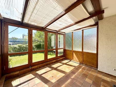 Wintergarten - Reihenmittelhaus in 82256 Fürstenfeldbruck mit 97m² kaufen