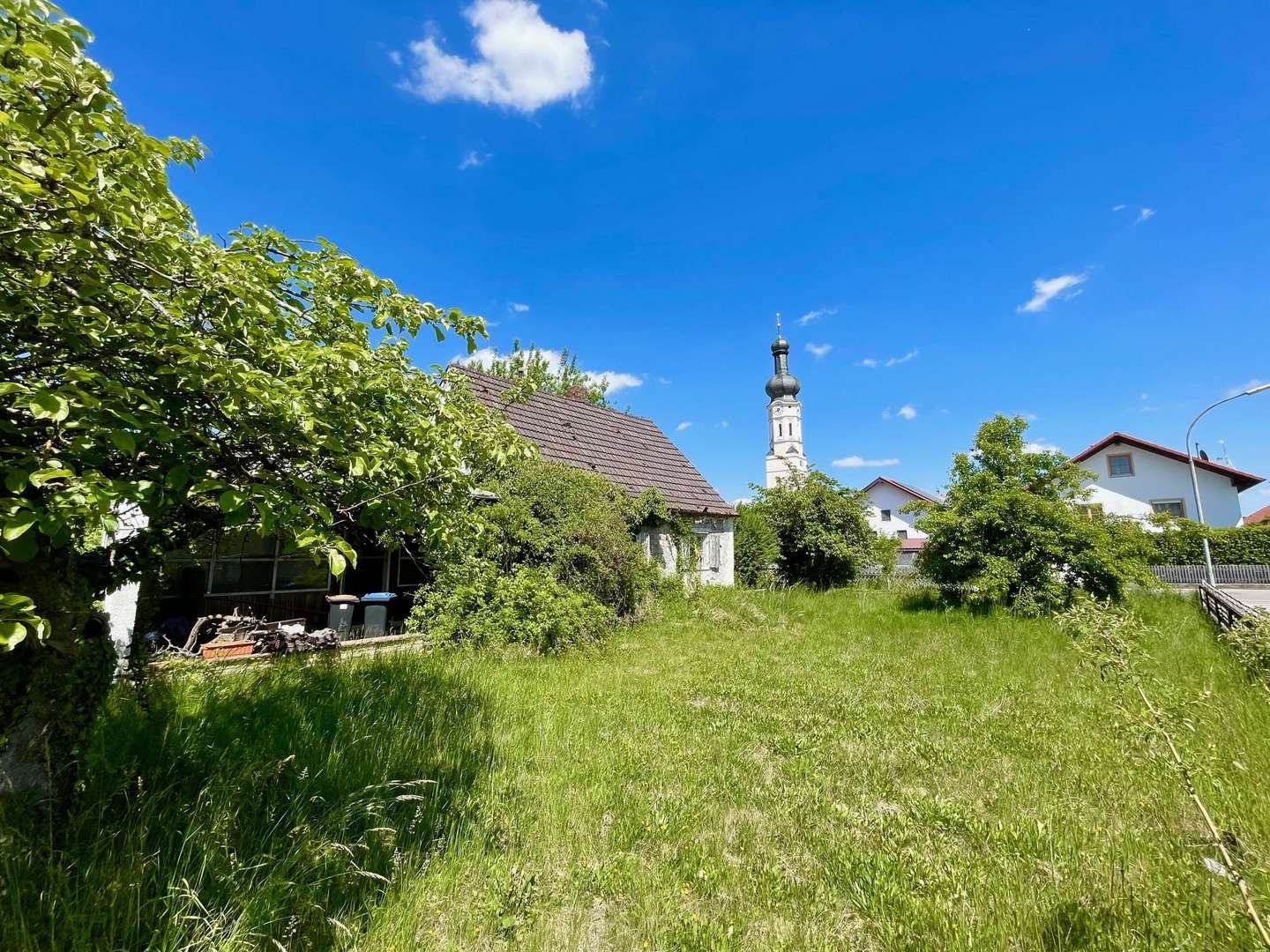 Herrliches Baugrundstück - Grundstück in 82266 Inning mit 733m² kaufen