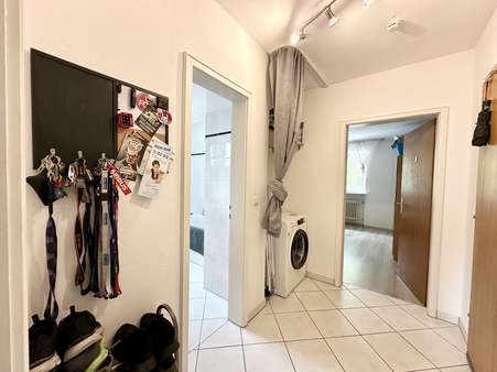 Eingangsbereich - Etagenwohnung in 82256 Fürstenfeldbruck mit 48m² kaufen