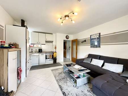 Küchenzeile inkludiert - Etagenwohnung in 82256 Fürstenfeldbruck mit 48m² kaufen