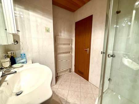 Duschbad Duschbad - Etagenwohnung in 82178 Puchheim mit 81m² kaufen