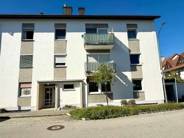 Vermietete 3-Zimmerwohnung Vermietete 3-Zimmerwohnung - Etagenwohnung in 82216 Maisach mit 91m² kaufen