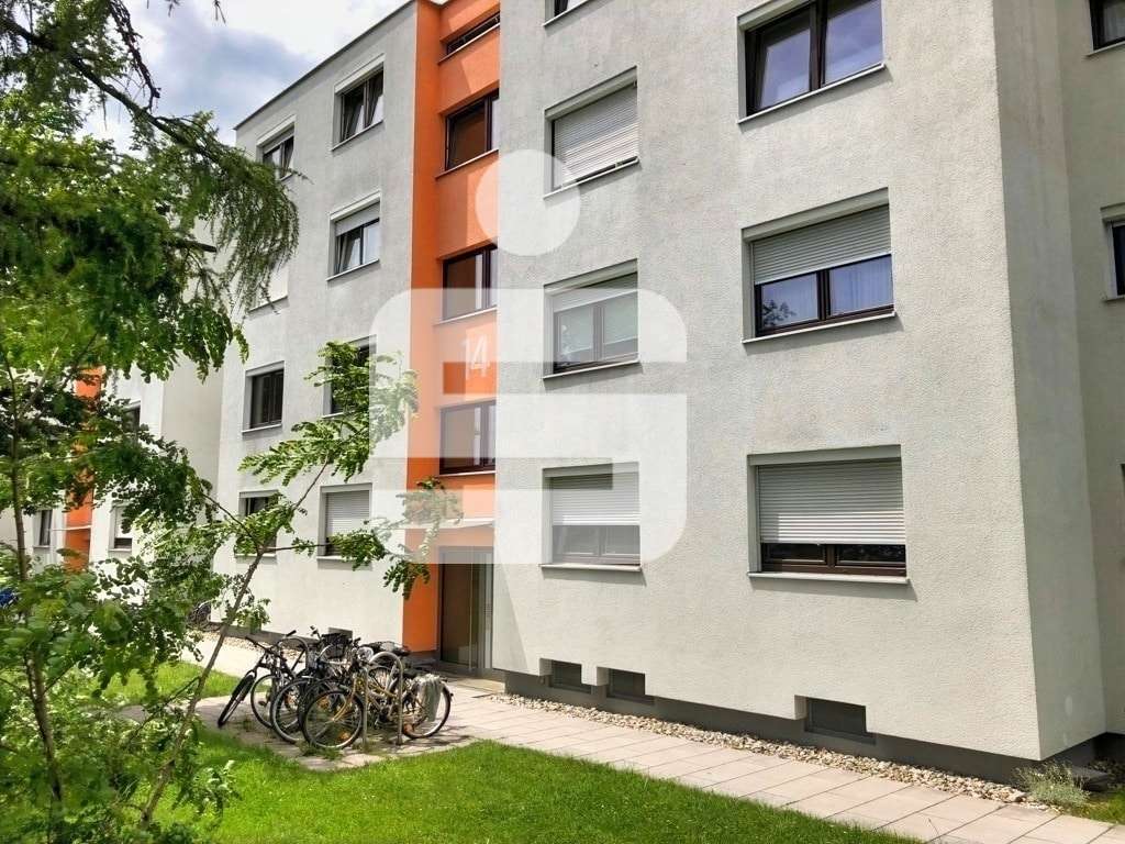 Top sanierte Wohnanlage Top sanierte Wohnanlage - Erdgeschosswohnung in 82256 Fürstenfeldbruck mit 80m² kaufen