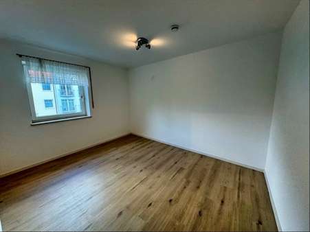 Schlafzimmer Schlafzimmer - Etagenwohnung in 82256 Fürstenfeldbruck mit 49m² kaufen