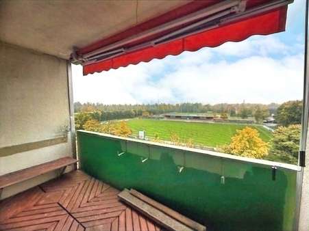 Blick vom Balkon - Etagenwohnung in 82110 Germering mit 78m² kaufen