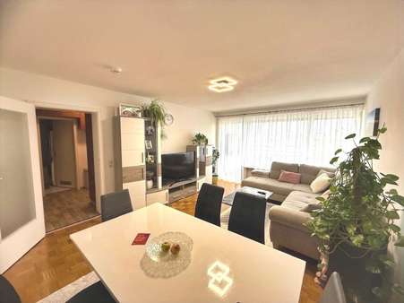 Wohnzimmer Wohnzimmer - Etagenwohnung in 82110 Germering mit 56m² kaufen
