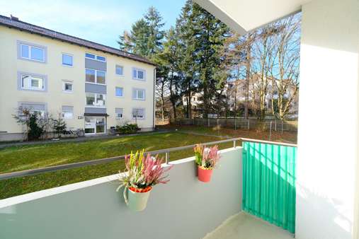 Loggia - Erdgeschosswohnung in 82256 Fürstenfeldbruck mit 80m² kaufen