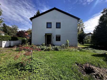 Außenansicht - Zweifamilienhaus in 82194 Gröbenzell mit 136m² kaufen