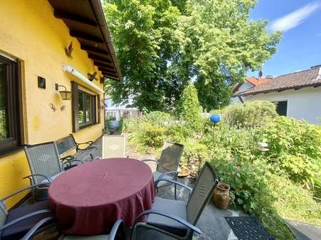 Sonnige Terrasse und Garten - Bungalow in 82178 Puchheim mit 94m² kaufen