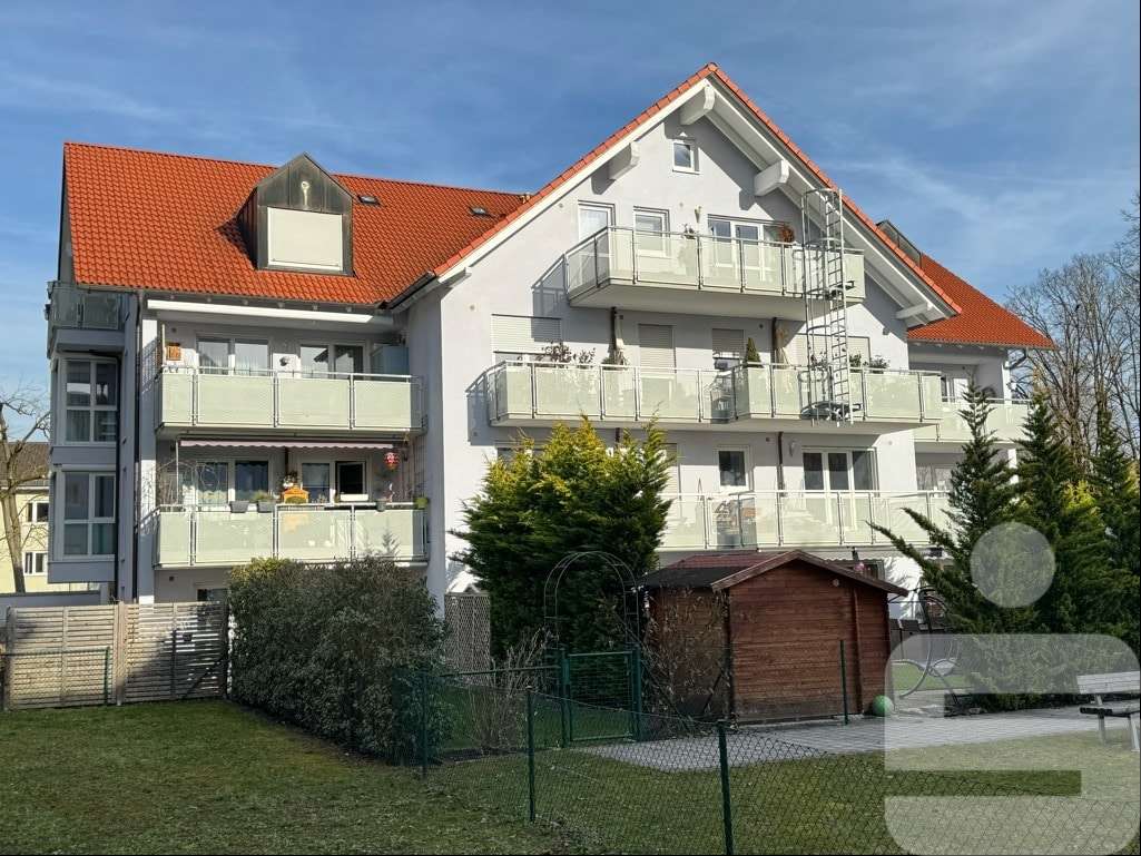 Aussenansicht - Etagenwohnung in 82256 Fürstenfeldbruck mit 90m² kaufen